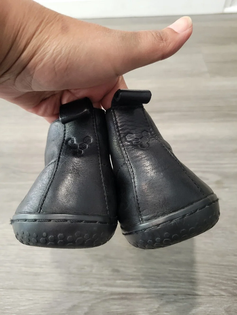 Vivobarefoot Black Leather Gobi IV Lace-Up Casual Boots Size 42